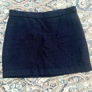 Gap blue and black skirt. Size 8. Smoke free home.